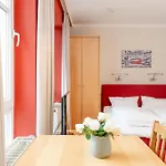 601, Seepark Apartment *